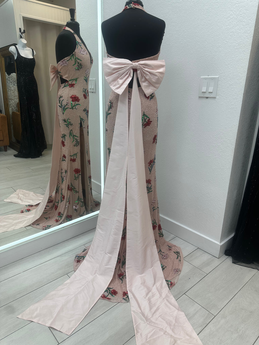 Jovani 44636 (12) Light Pink Multi